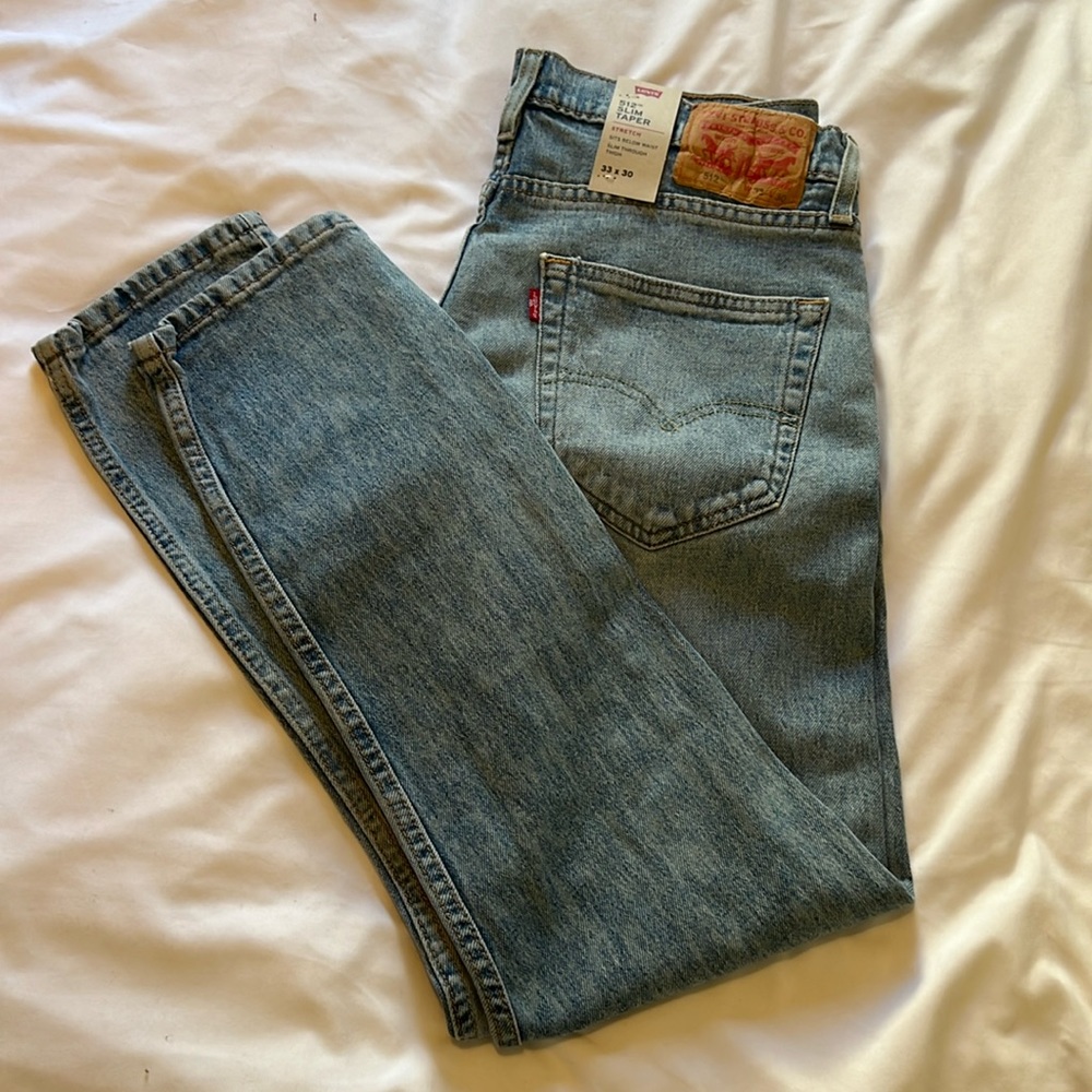 Levi’s 512